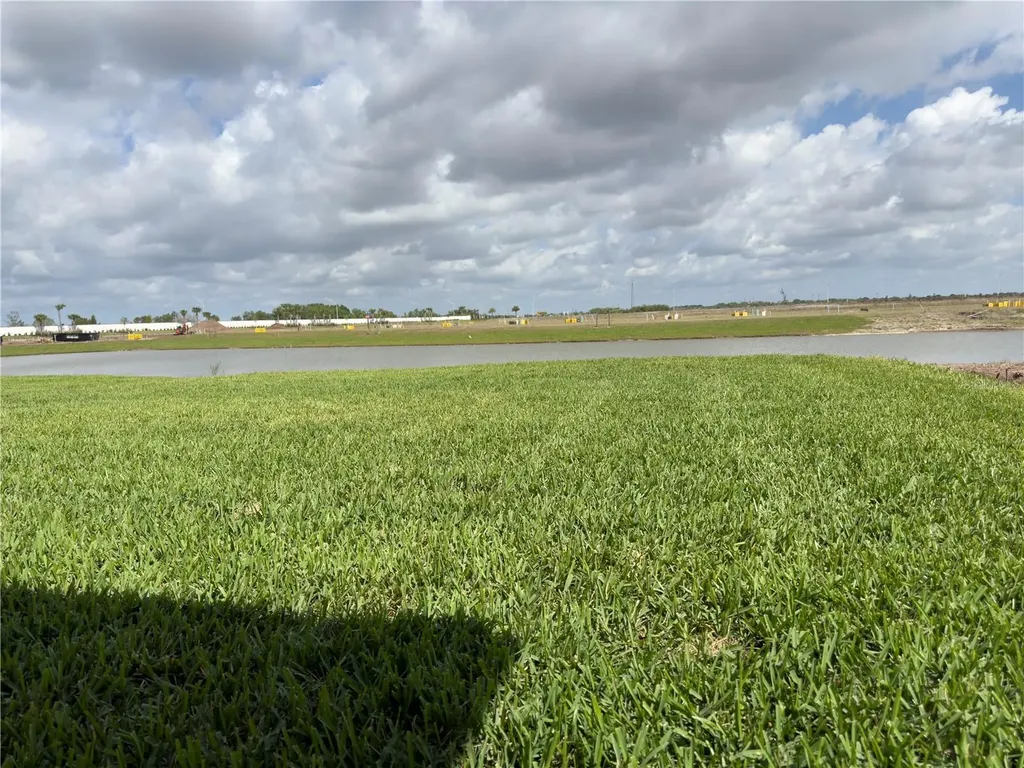 3238 Hilltop Circle Bradenton FL 34211