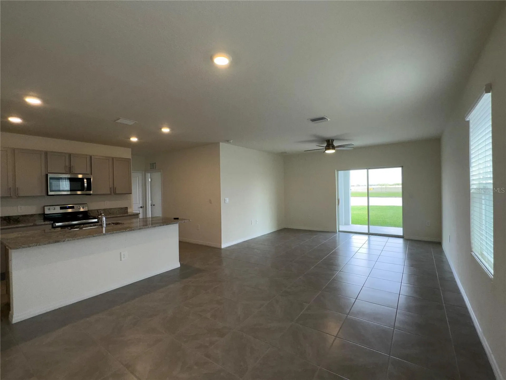 3238 Hilltop Circle Bradenton FL 34211