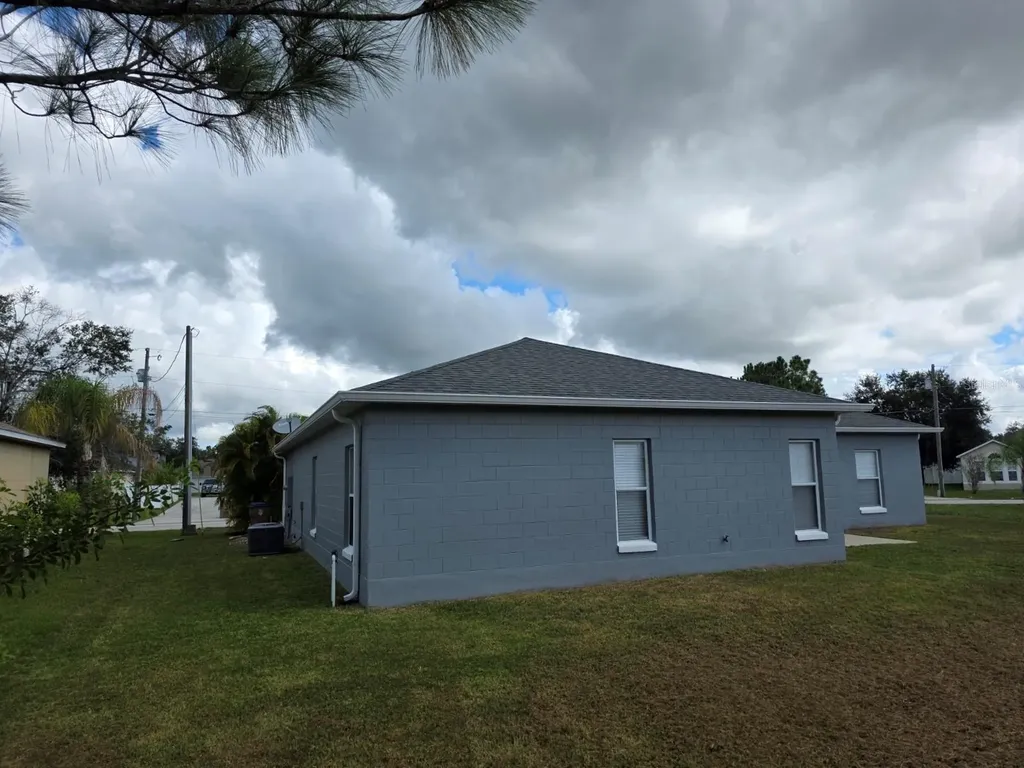 579 Kilimanjaro Drive Kissimmee FL 34758