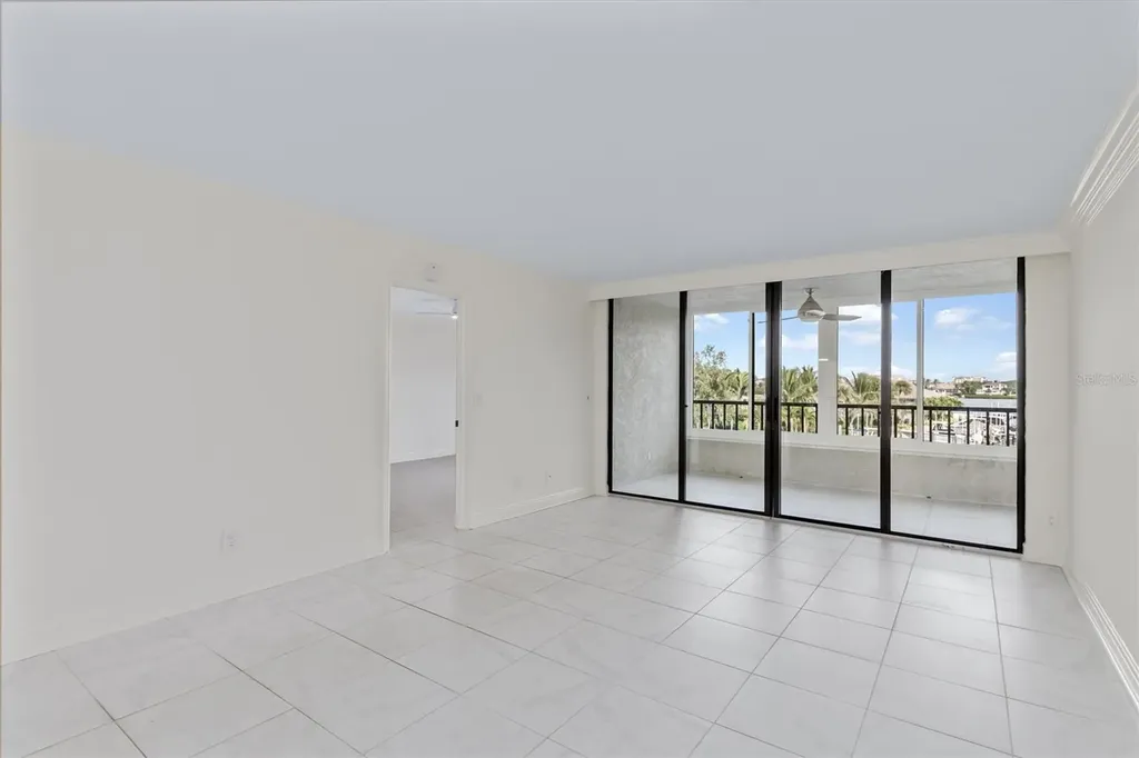 5911 Midnight Pass Road Sarasota FL 34242