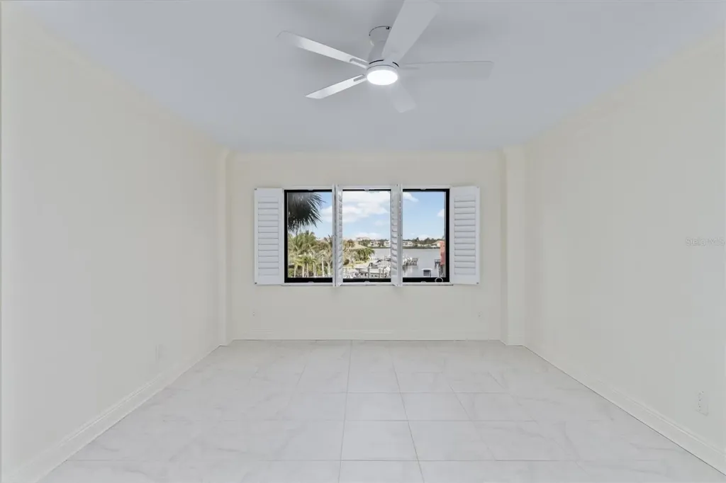 5911 Midnight Pass Road Sarasota FL 34242