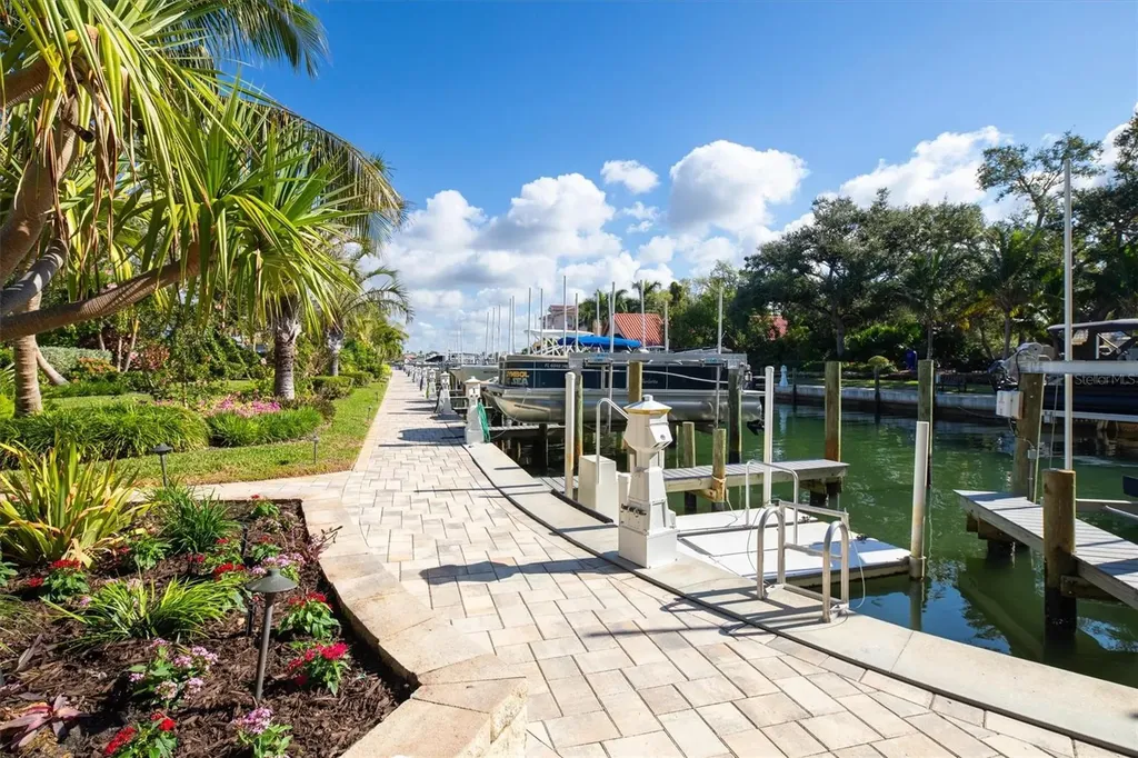 5911 Midnight Pass Road Sarasota FL 34242