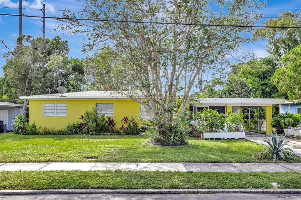 120 Japonica Drive Orlando FL 32807