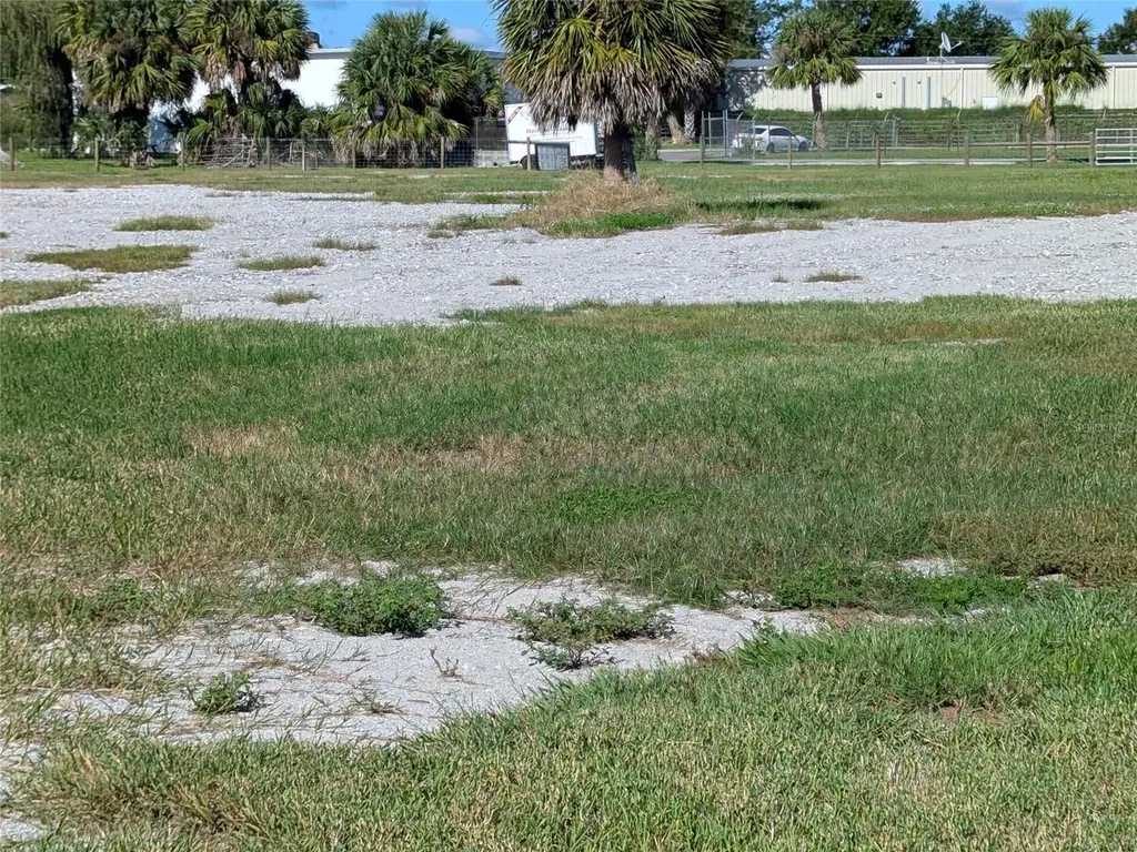 SE Carlstrom Field Road Arcadia FL 34266