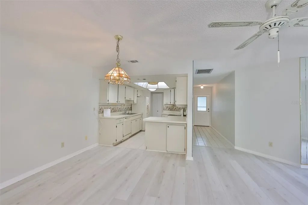 2026 Hawkhurst Circle Sun City Center FL 33573