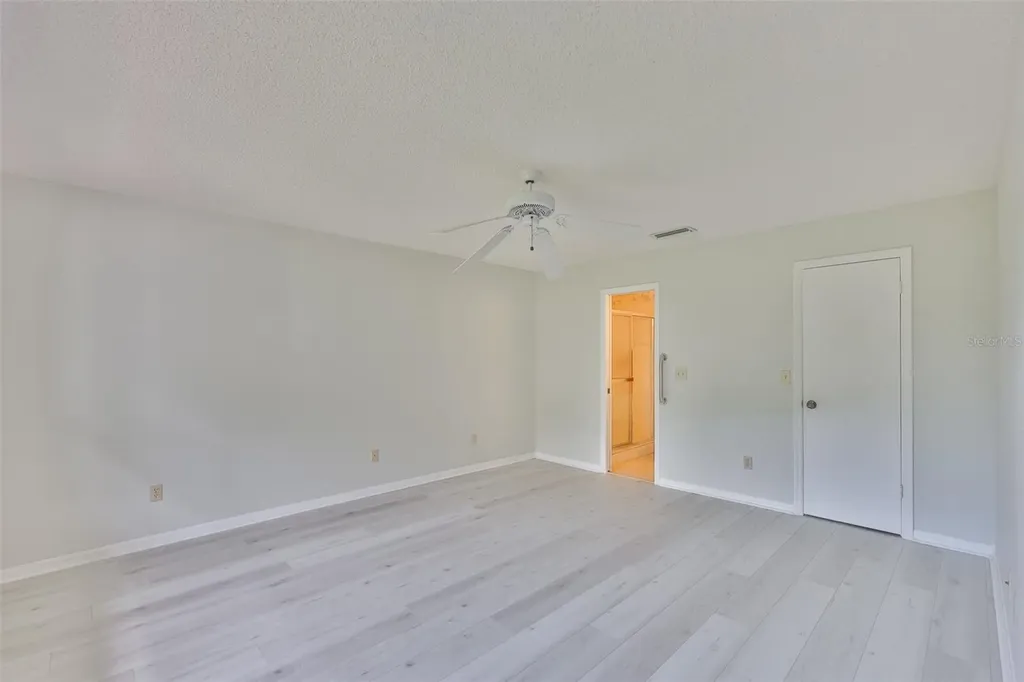 2026 Hawkhurst Circle Sun City Center FL 33573