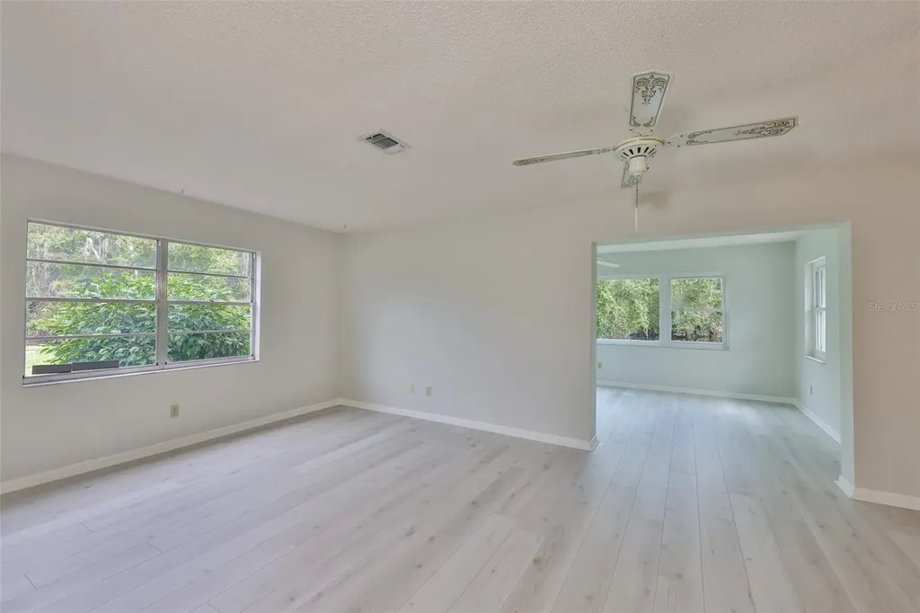 2026 Hawkhurst Circle Sun City Center FL 33573