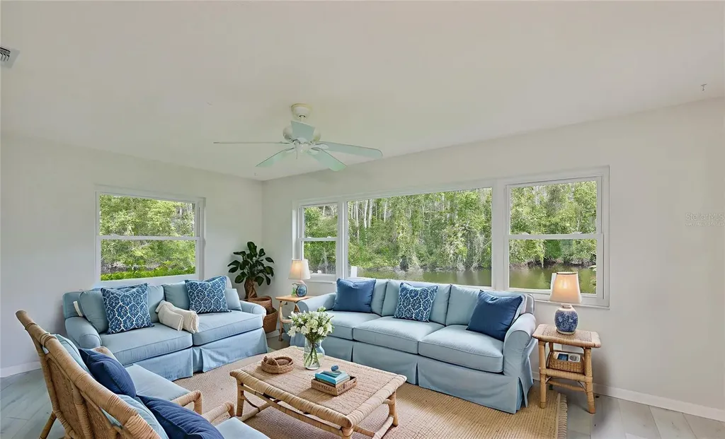 2026 Hawkhurst Circle Sun City Center FL 33573