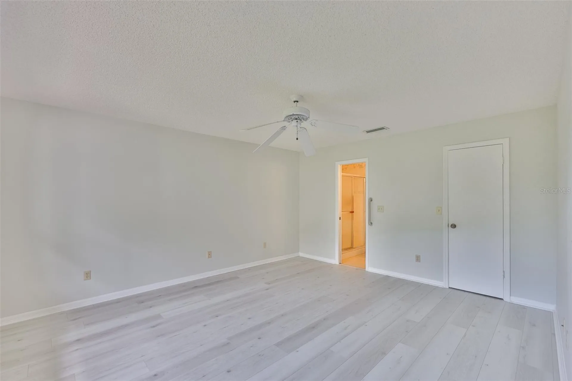 2026 Hawkhurst Circle Sun City Center FL 33573