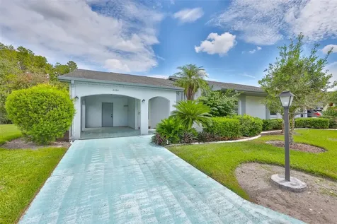 2026 Hawkhurst Circle Sun City Center FL 33573
