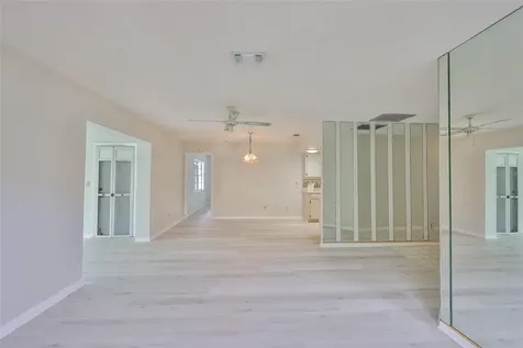 2026 Hawkhurst Circle Sun City Center FL 33573