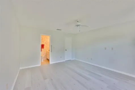 2026 Hawkhurst Circle Sun City Center FL 33573