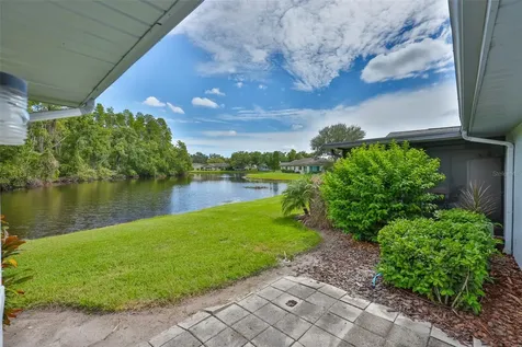 2026 Hawkhurst Circle Sun City Center FL 33573
