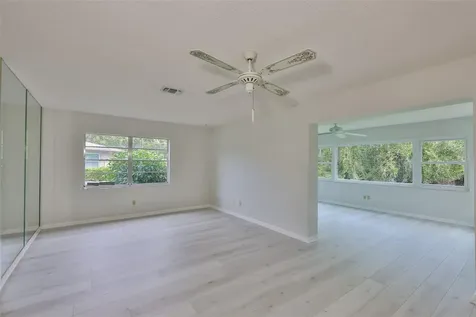 2026 Hawkhurst Circle Sun City Center FL 33573