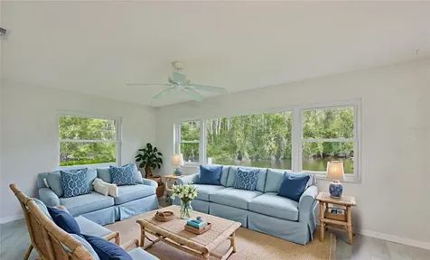 2026 Hawkhurst Circle Sun City Center FL 33573