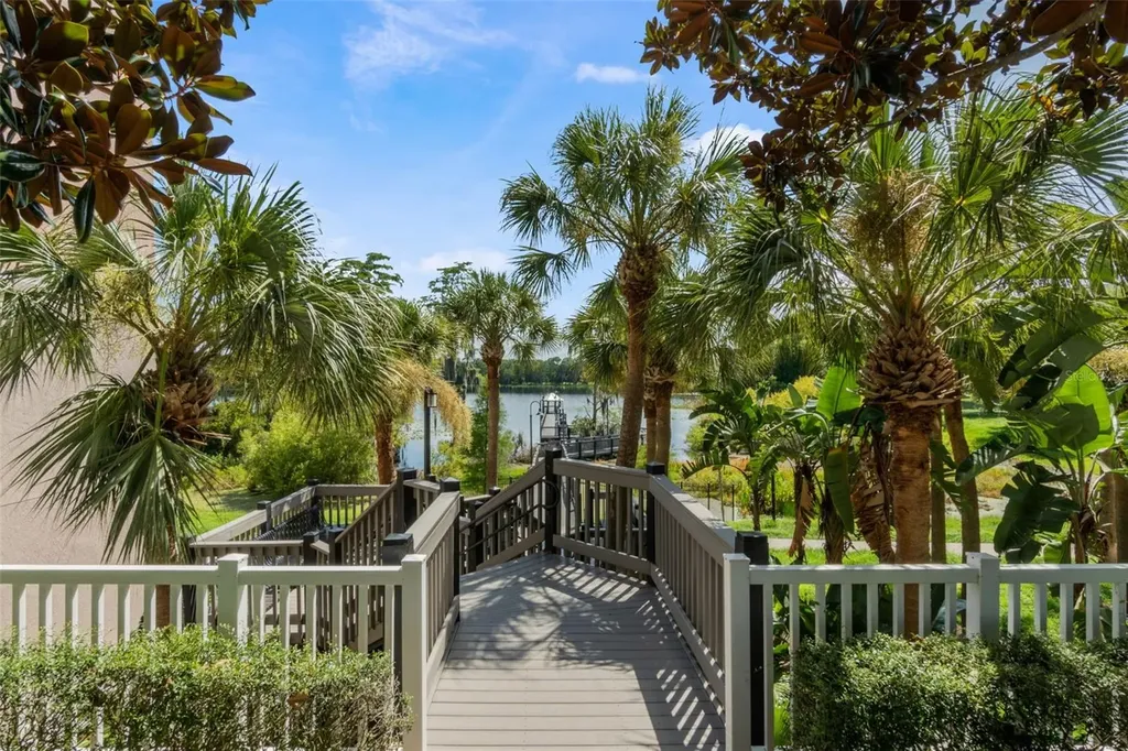 3446 Soho Street Orlando FL 32835