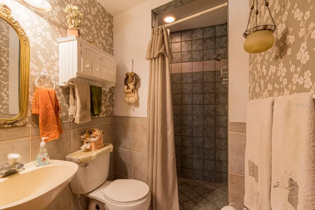 9215 Ridge Road New Port Richey FL 34654