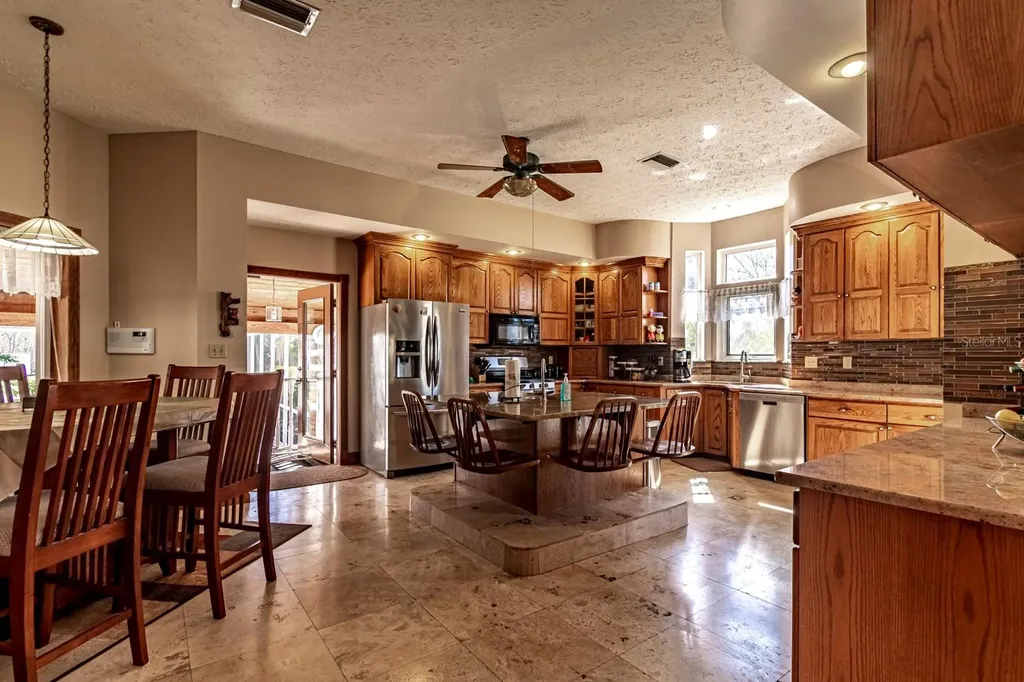 9215 Ridge Road New Port Richey FL 34654