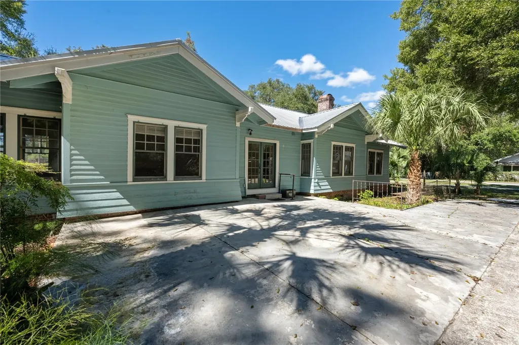 207 NE 1st Avenue Williston FL 32696