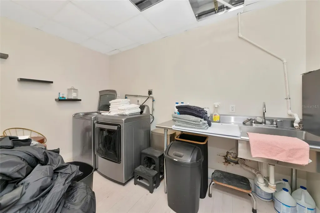 1345 2nd Street Sarasota FL 34236