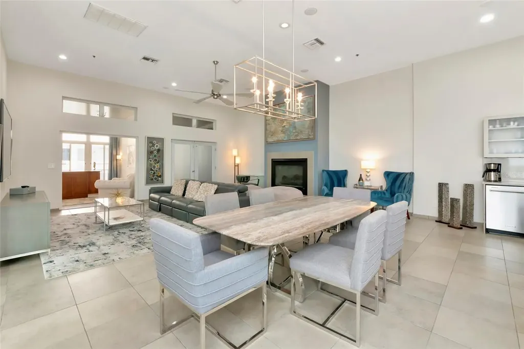 1345 2nd Street Sarasota FL 34236