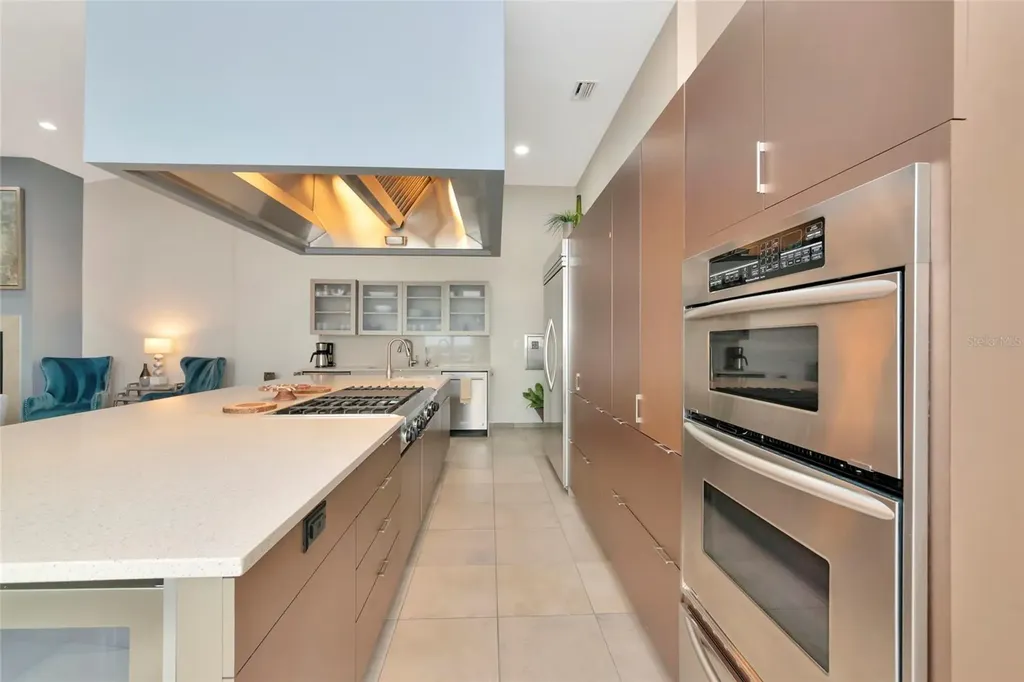 1345 2nd Street Sarasota FL 34236