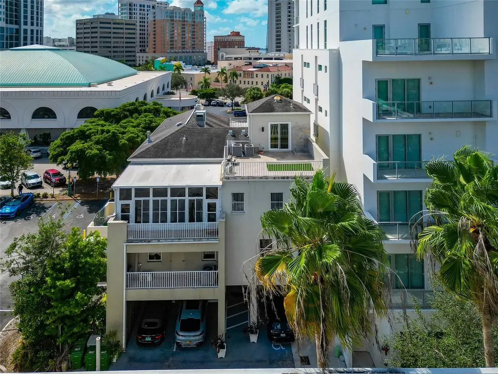 1345 2nd Street Sarasota FL 34236