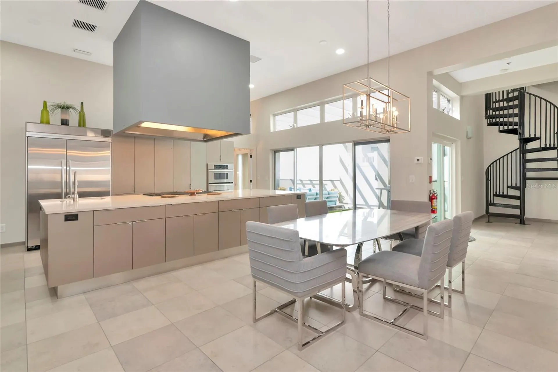 1345 2nd Street Sarasota FL 34236