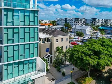 1345 2nd Street Sarasota FL 34236