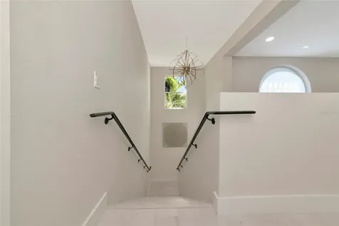 1345 2nd Street Sarasota FL 34236