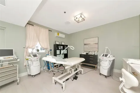 1345 2nd Street Sarasota FL 34236