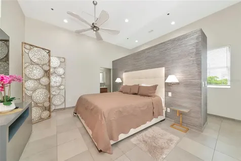 1345 2nd Street Sarasota FL 34236