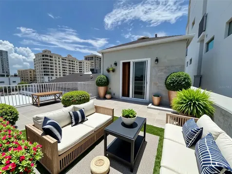 1345 2nd Street Sarasota FL 34236