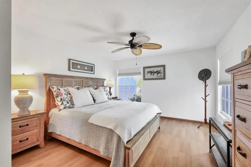 1225 Spoonbill Landings Circle Bradenton FL 34209