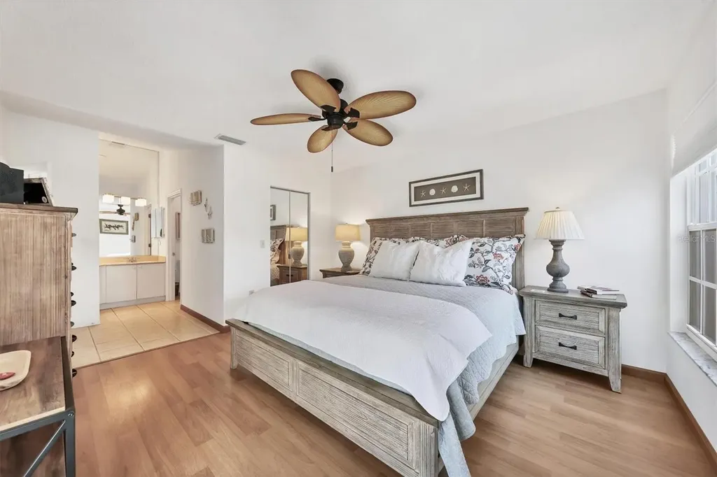 1225 Spoonbill Landings Circle Bradenton FL 34209