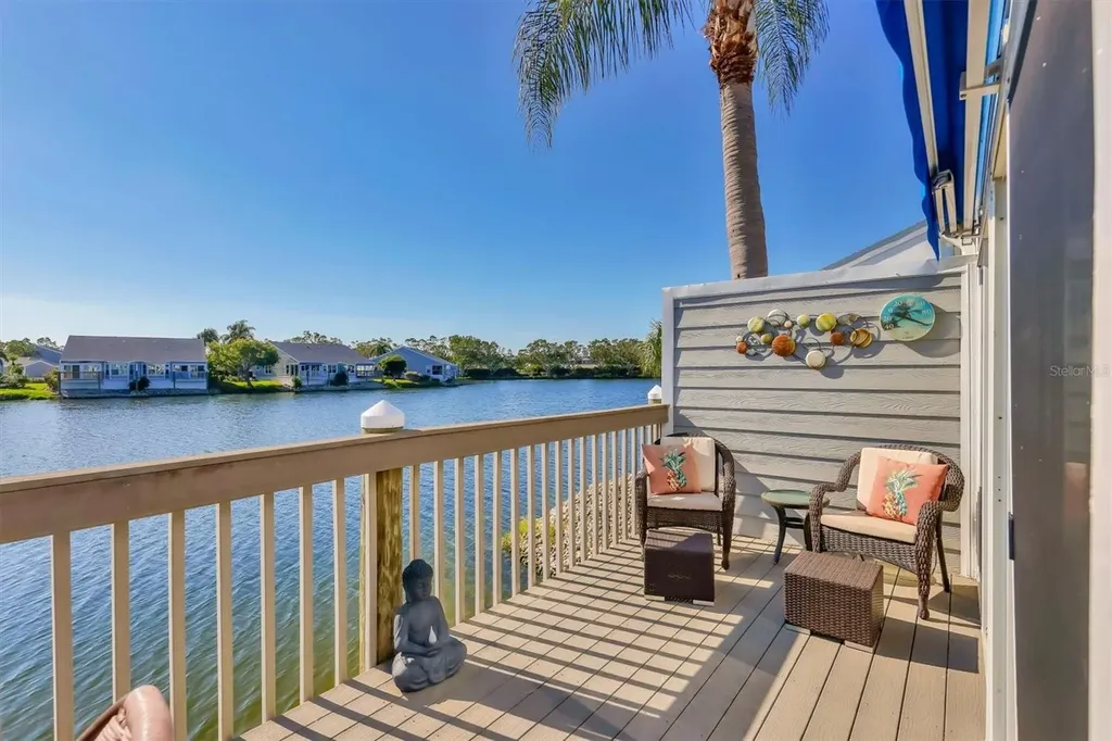 1225 Spoonbill Landings Circle Bradenton FL 34209