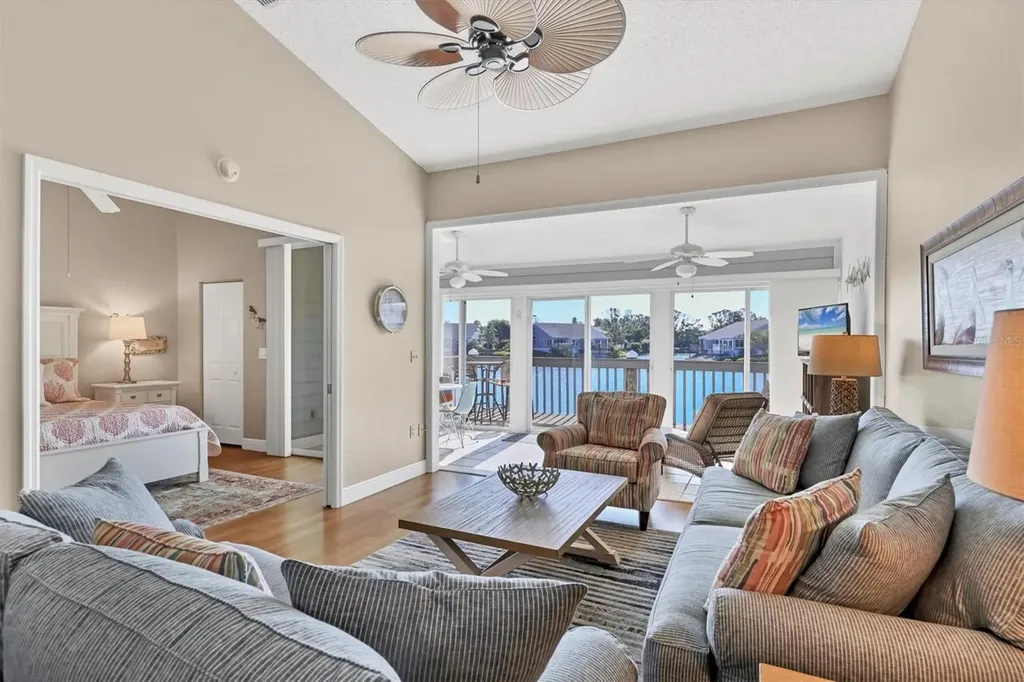 1225 Spoonbill Landings Circle Bradenton FL 34209