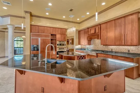 1079 Ashland Avenue Tarpon Springs FL 34689