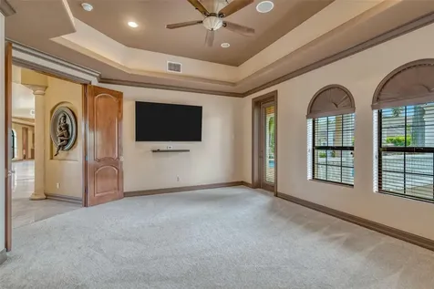 1079 Ashland Avenue Tarpon Springs FL 34689