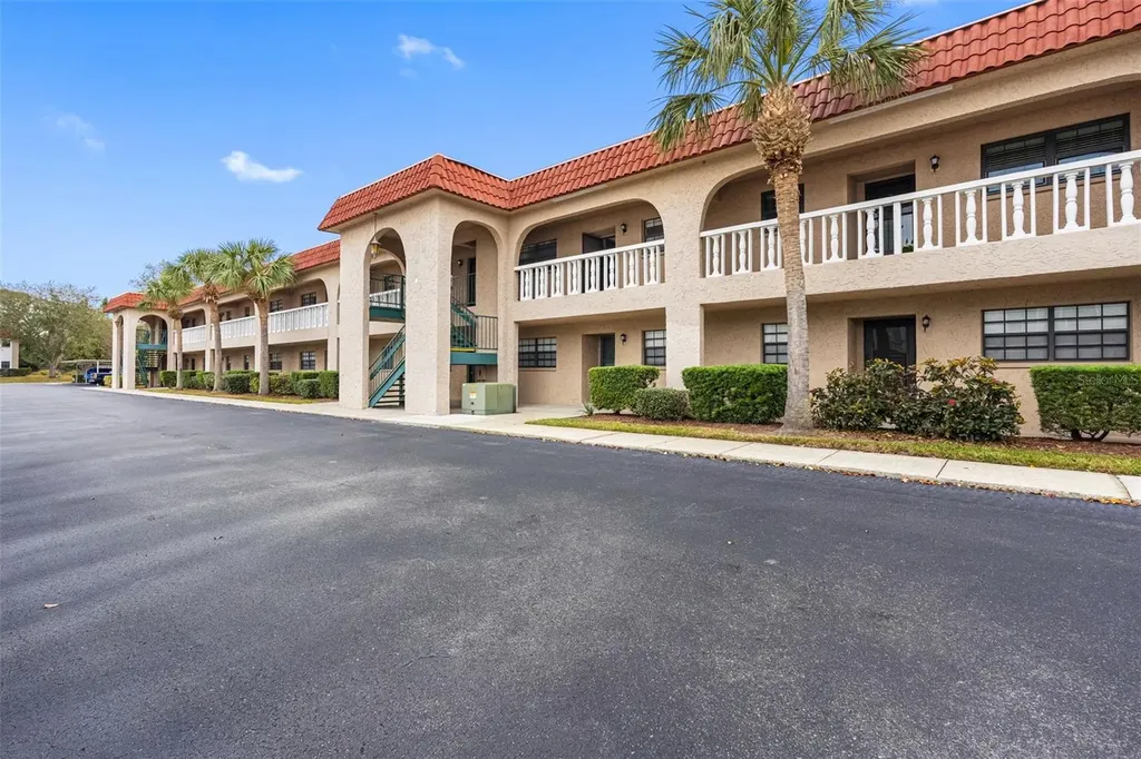 1750 Belleair Forest Drive Belleair FL 33756