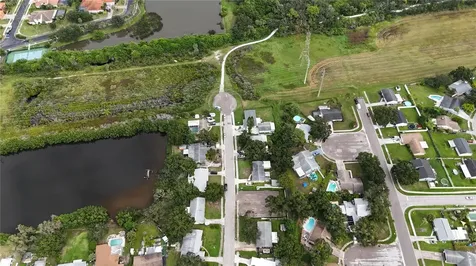 436 Country Club Drive Oldsmar FL 34677