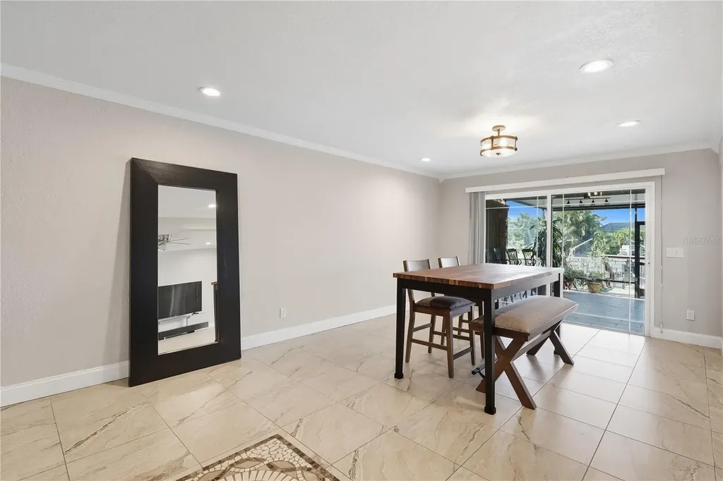 8717 Bay Pointe Drive Tampa FL 33615