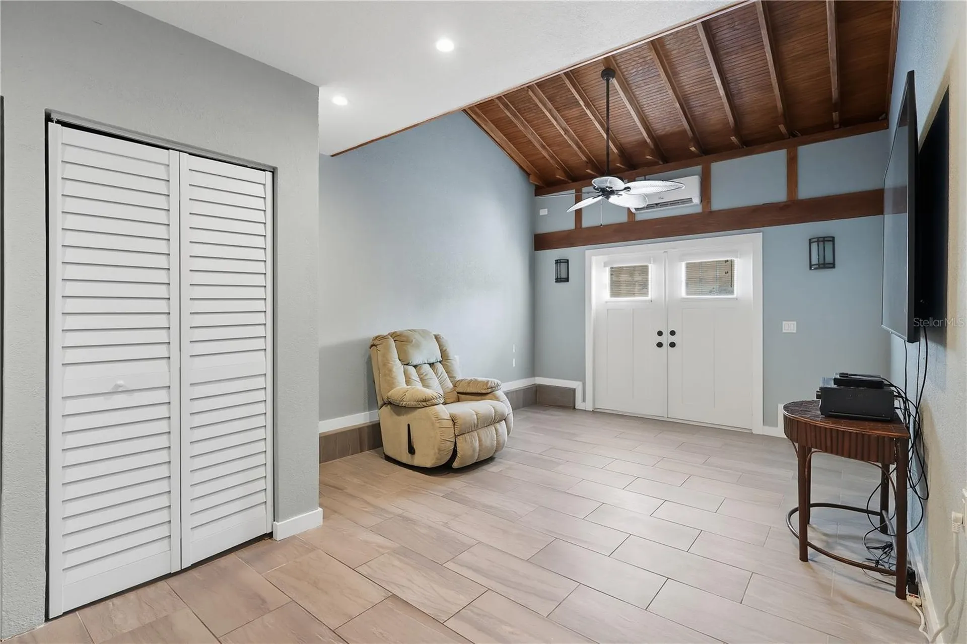 8717 Bay Pointe Drive Tampa FL 33615