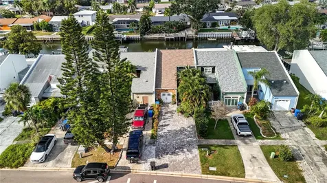 8717 Bay Pointe Drive Tampa FL 33615