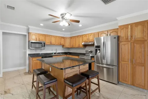 8717 Bay Pointe Drive Tampa FL 33615