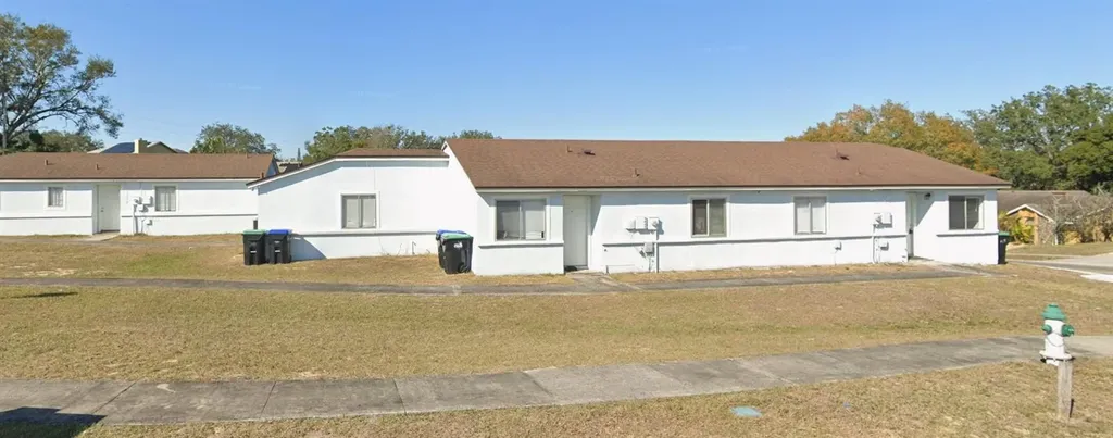 7413 Villas Oak Court Orlando FL 32835