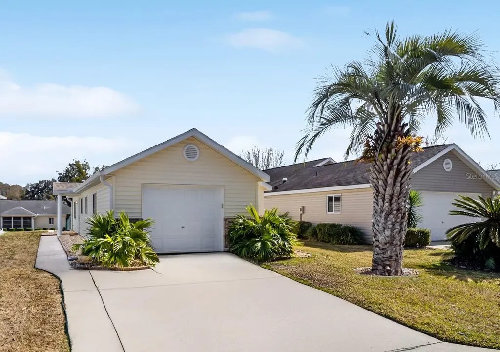 1921 NW 50th Circle Ocala FL 34482