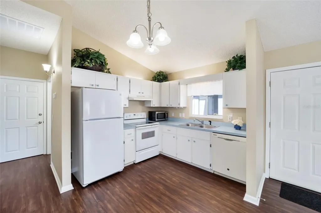 1921 NW 50th Circle Ocala FL 34482