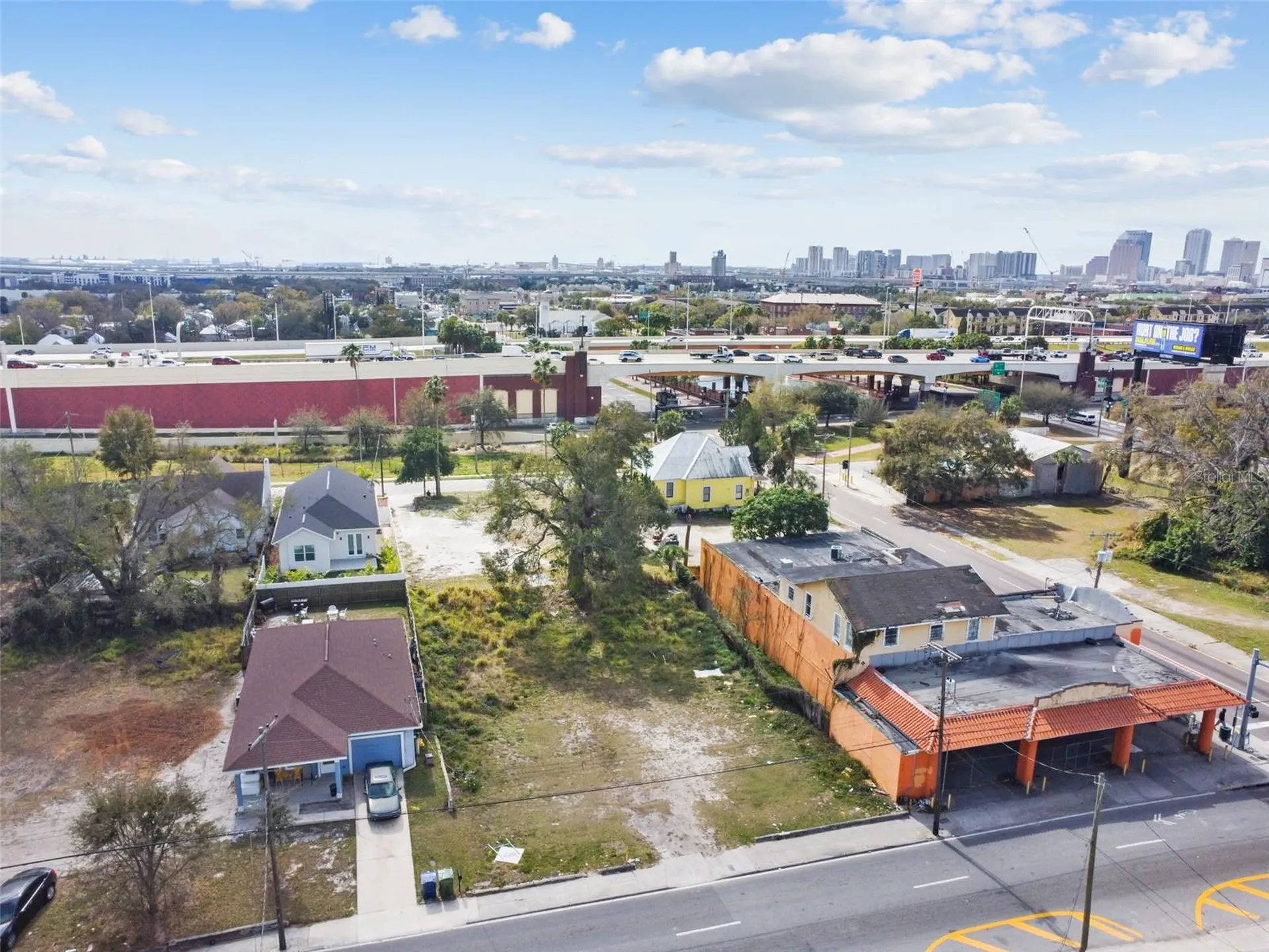 2213 E Columbus Drive Tampa FL 33605