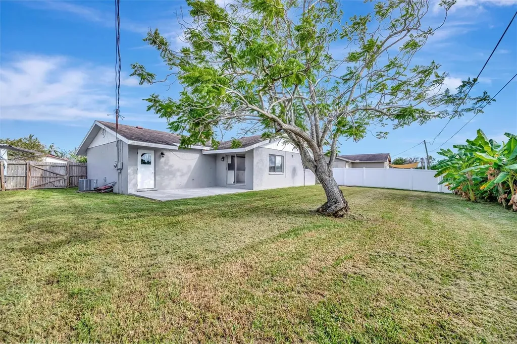 2420 16th Street W Palmetto FL 34221